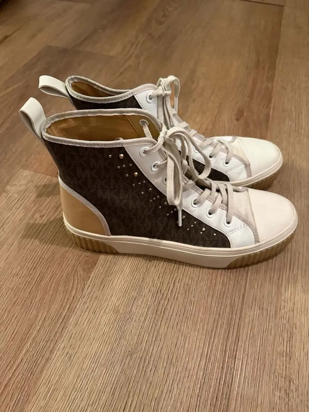 Michael Kors Logo Print High Top Sneakers Size 11M